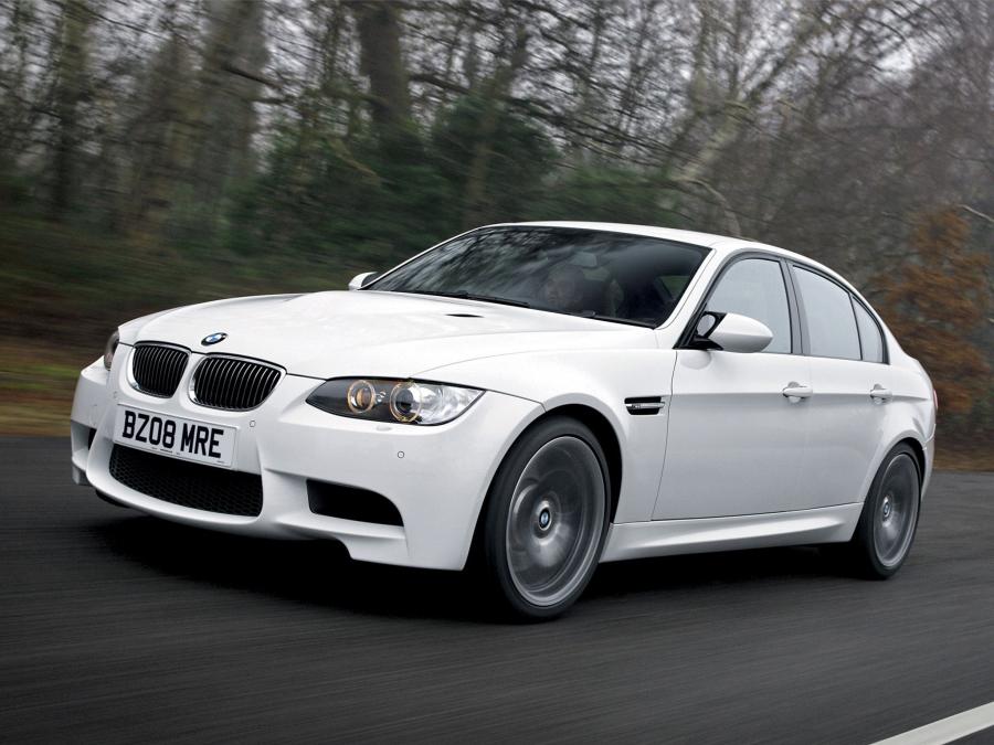  BMW M3 Sedan 2008 года  (UK) (фото 5 из 11)